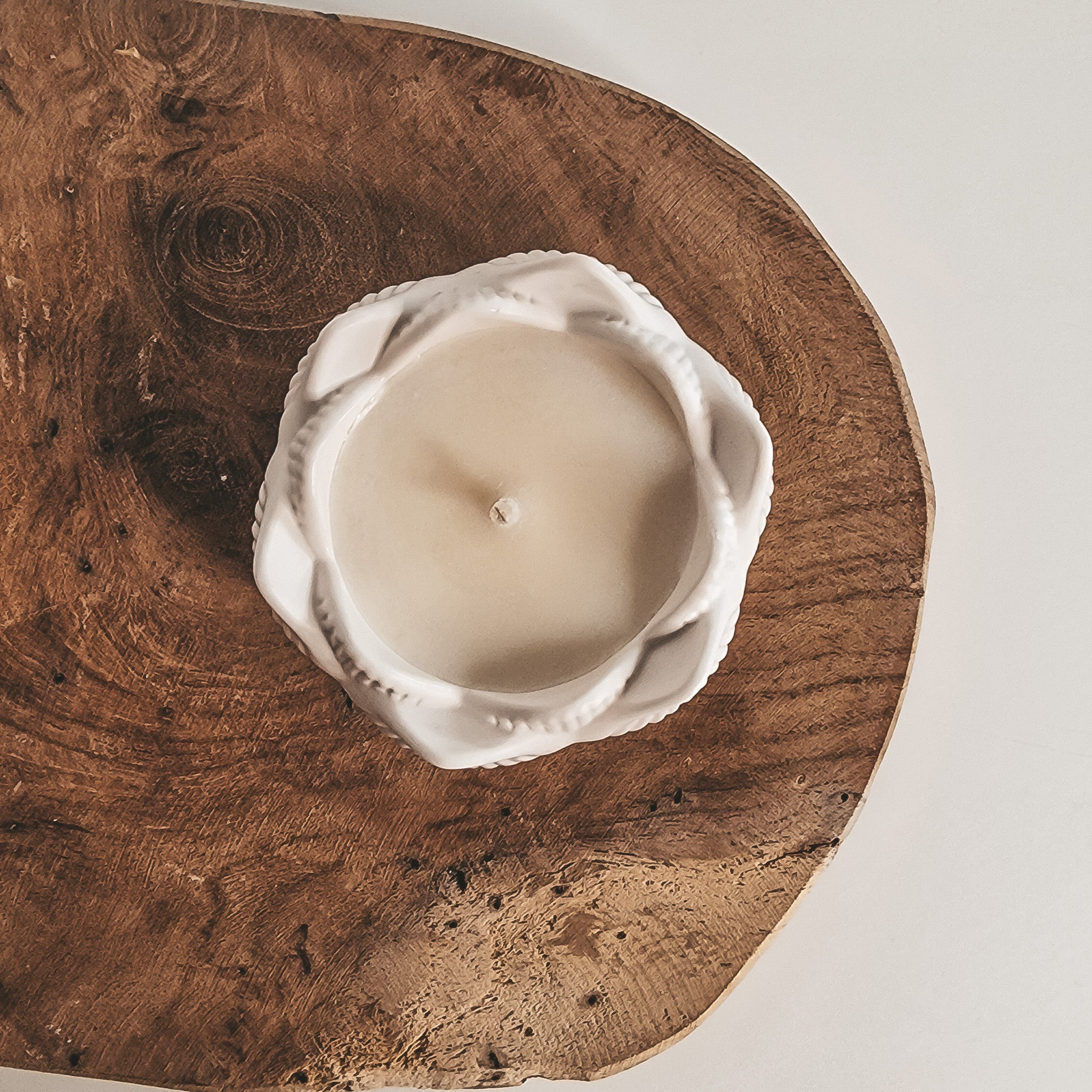 "LOTUS" candle