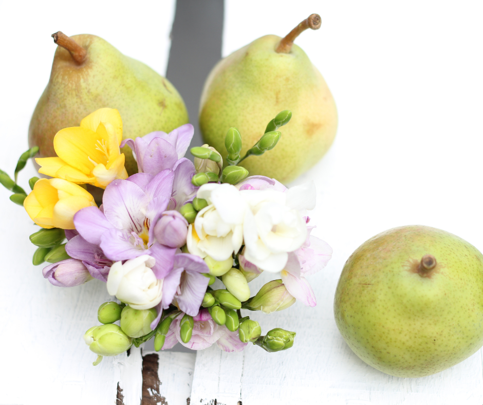 Spiral "PEAR AND FREESIA"